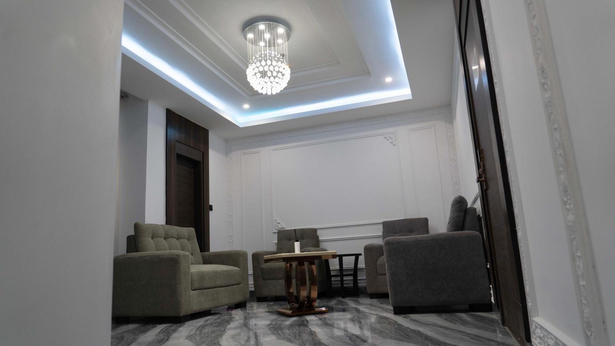Mcdons Skye Hotel Owerri 外观 照片