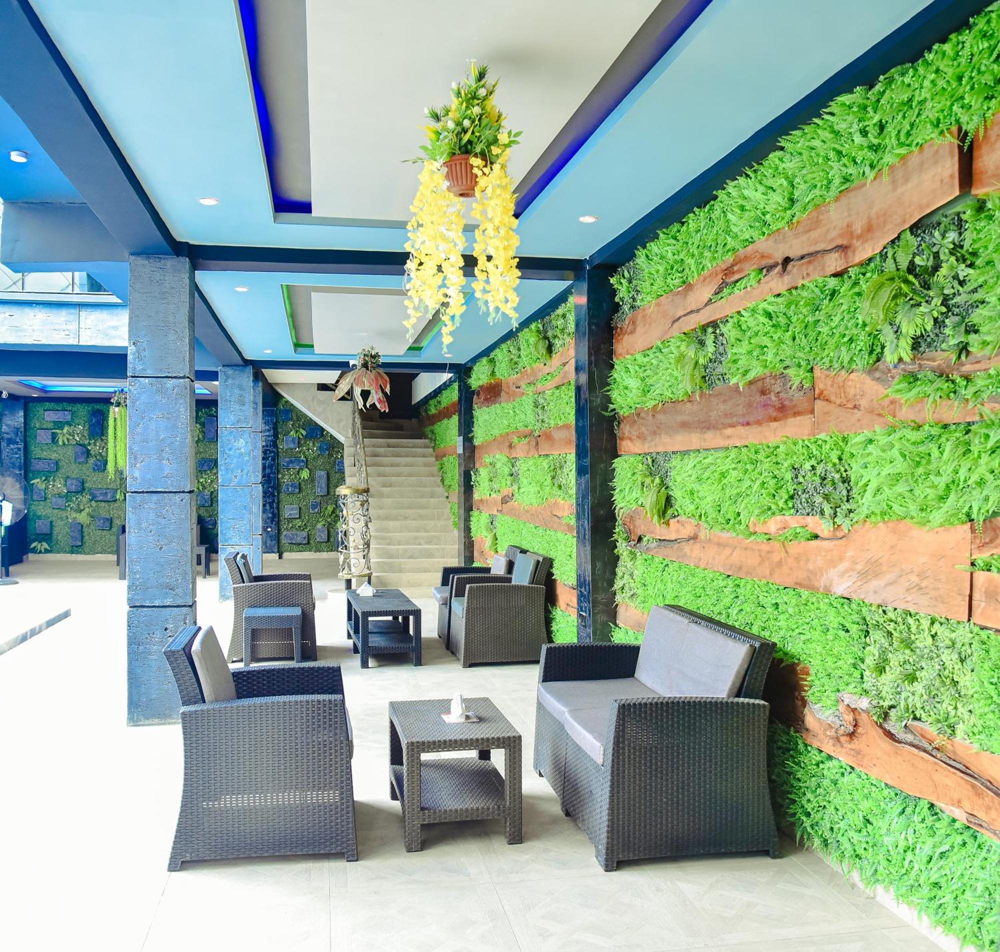 Mcdons Skye Hotel Owerri 外观 照片